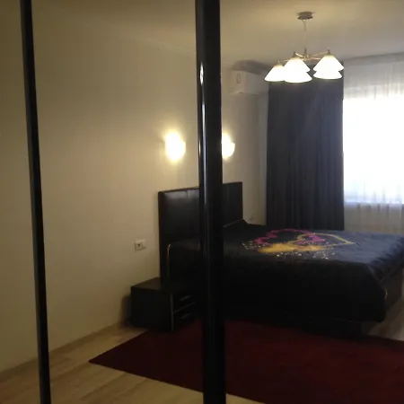 На Щорса Apartment *
