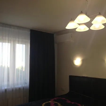 На Щорса Apartment *